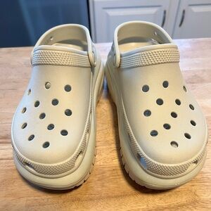 Crocs MegaCrush Clogs